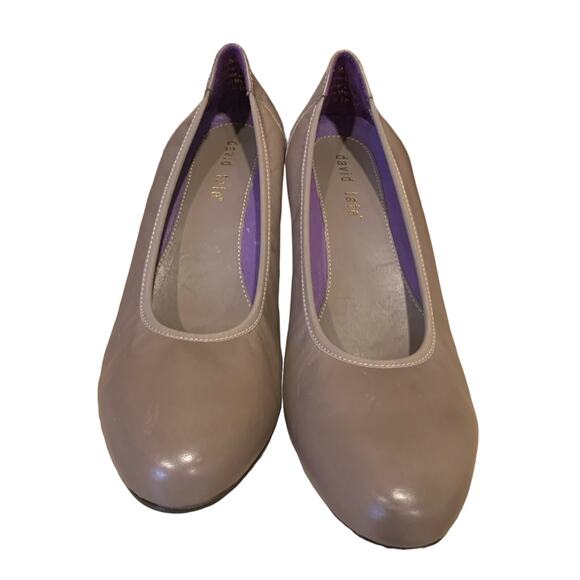 David Tate Womens Simona Leather Slip On Dress Shoes | Size 10M Taupe MSRP $100 - Picture 4 of 6
